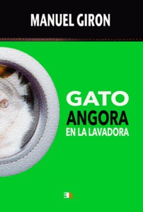 Gato Angora en la lavadora